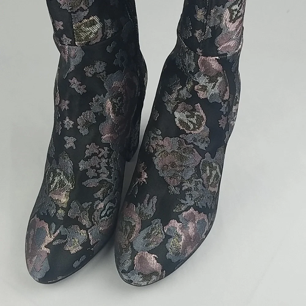 Kenneth Cole Reaction 9 Time To Step knee‎ boots Dark Fairy Witchy Floral